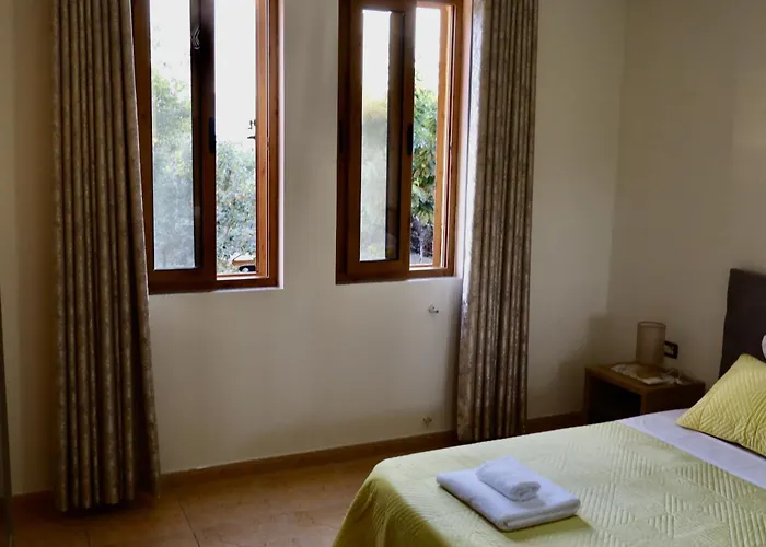 Apartamento Demaj House