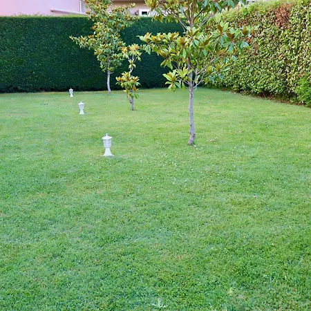 Apartment Demaj House *