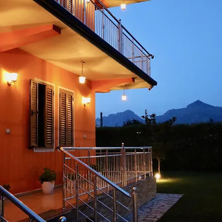 Demaj House Appartement *