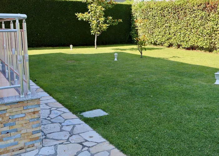 Demaj House Apartamento Grilë