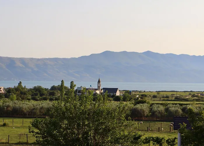 Demaj House Apartamento *